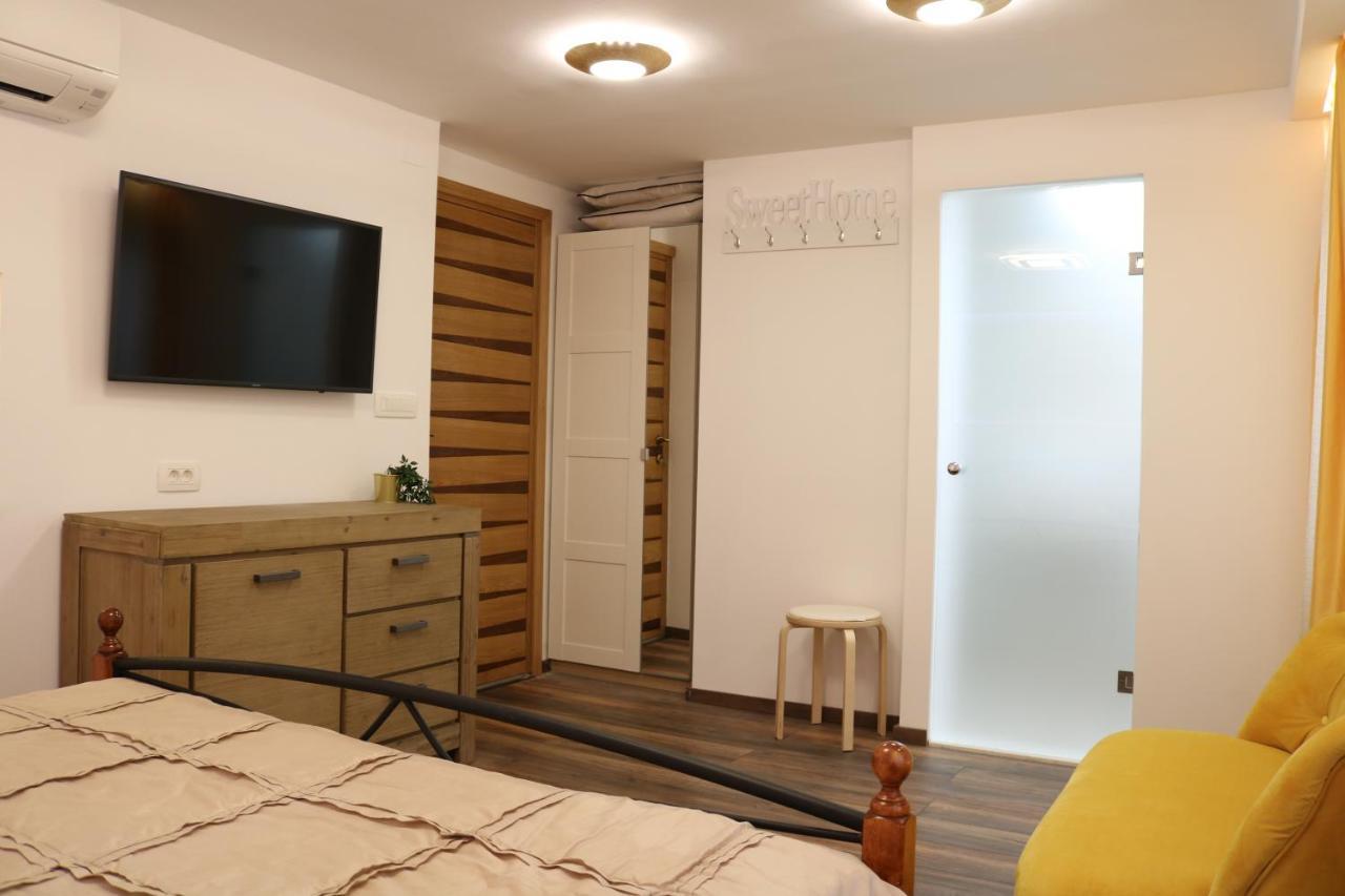 House Sandra Split Kültér fotó